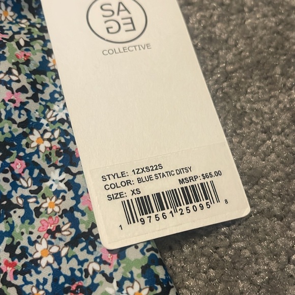 Sage collective workout set - Picture 3 of 5